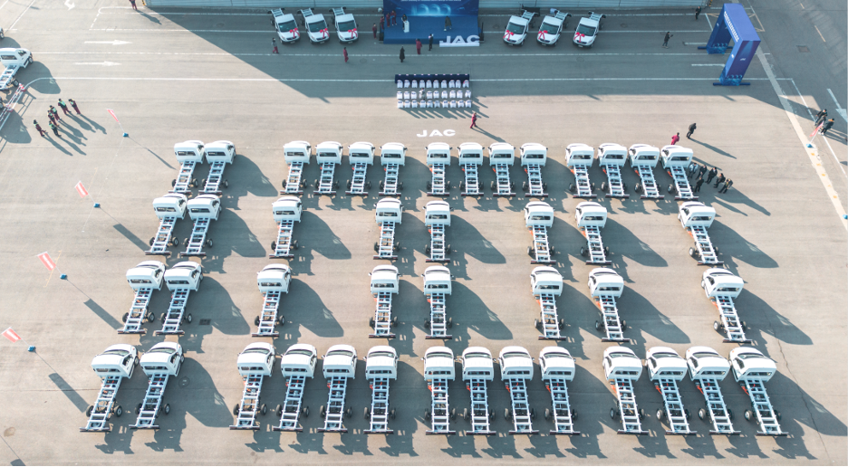 У серпні 2024 року JAC Kazakhstan передало автомобілі Starlight Олімпійському комітету Казахстану