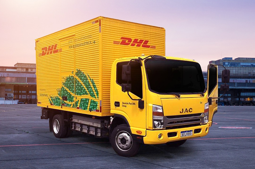 1000 електричних комерційних автомобілів