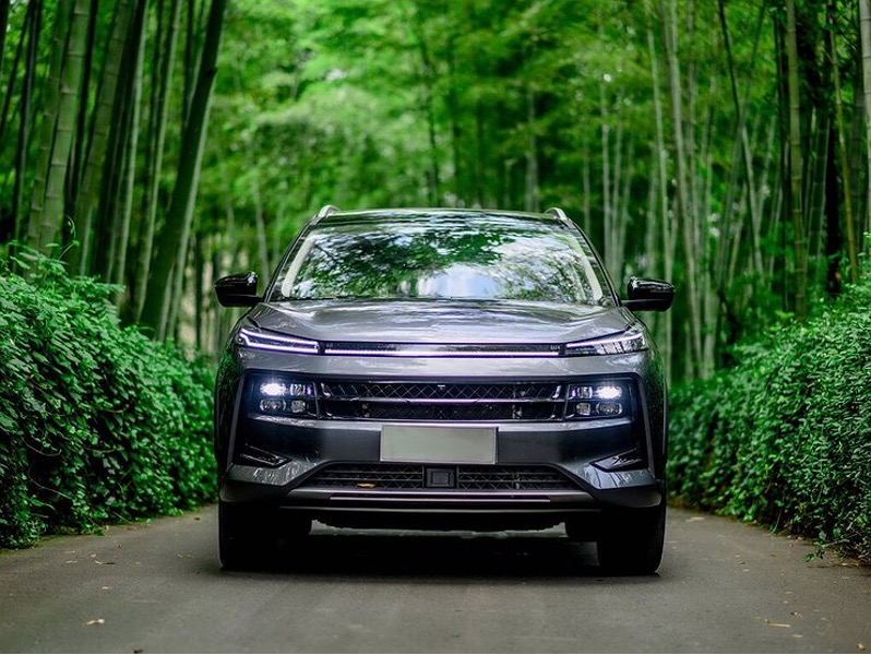 JAC JS6 - системи освітлення